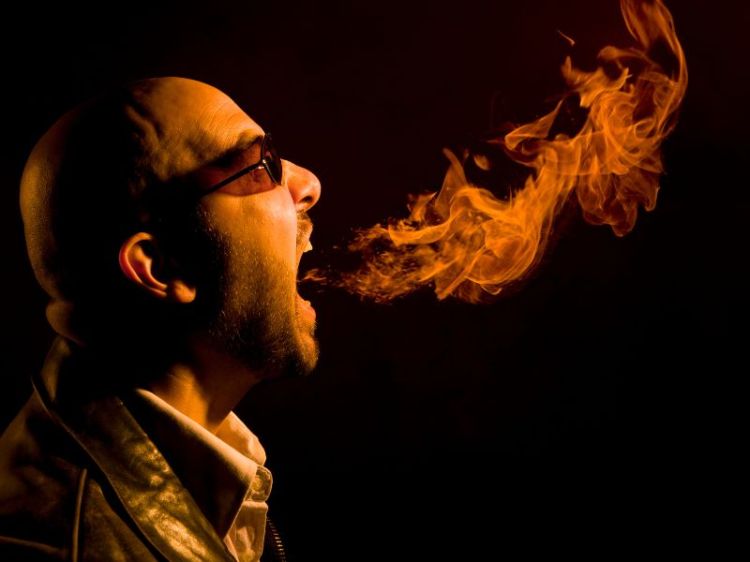 Ο Θυμός είναι Φωτιά που&nbsp;Καταστρέφει